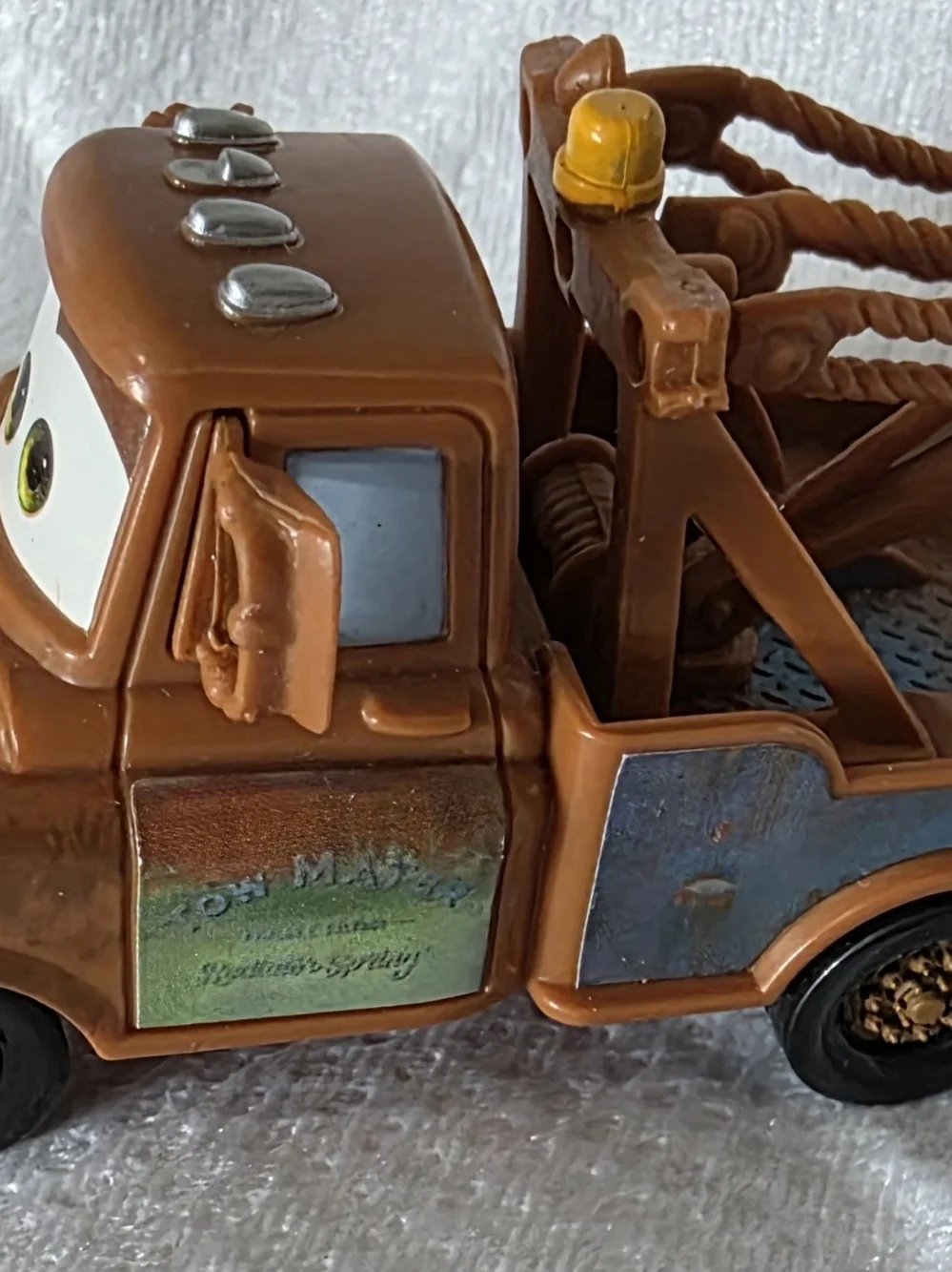 Disney durable brown